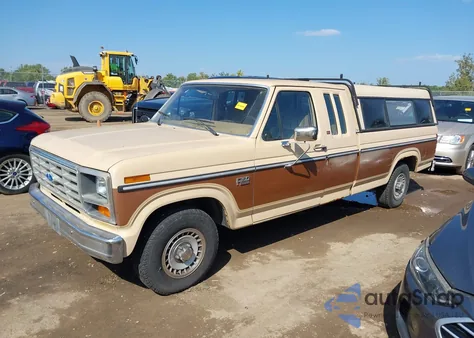 1985 Ford F150 из США, поврежденный, VIN 1FTEX15H8FKA31807